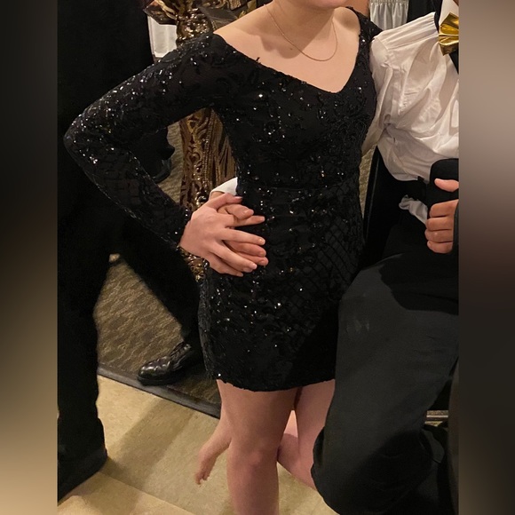 Windsor dress - Picture 3 of 3